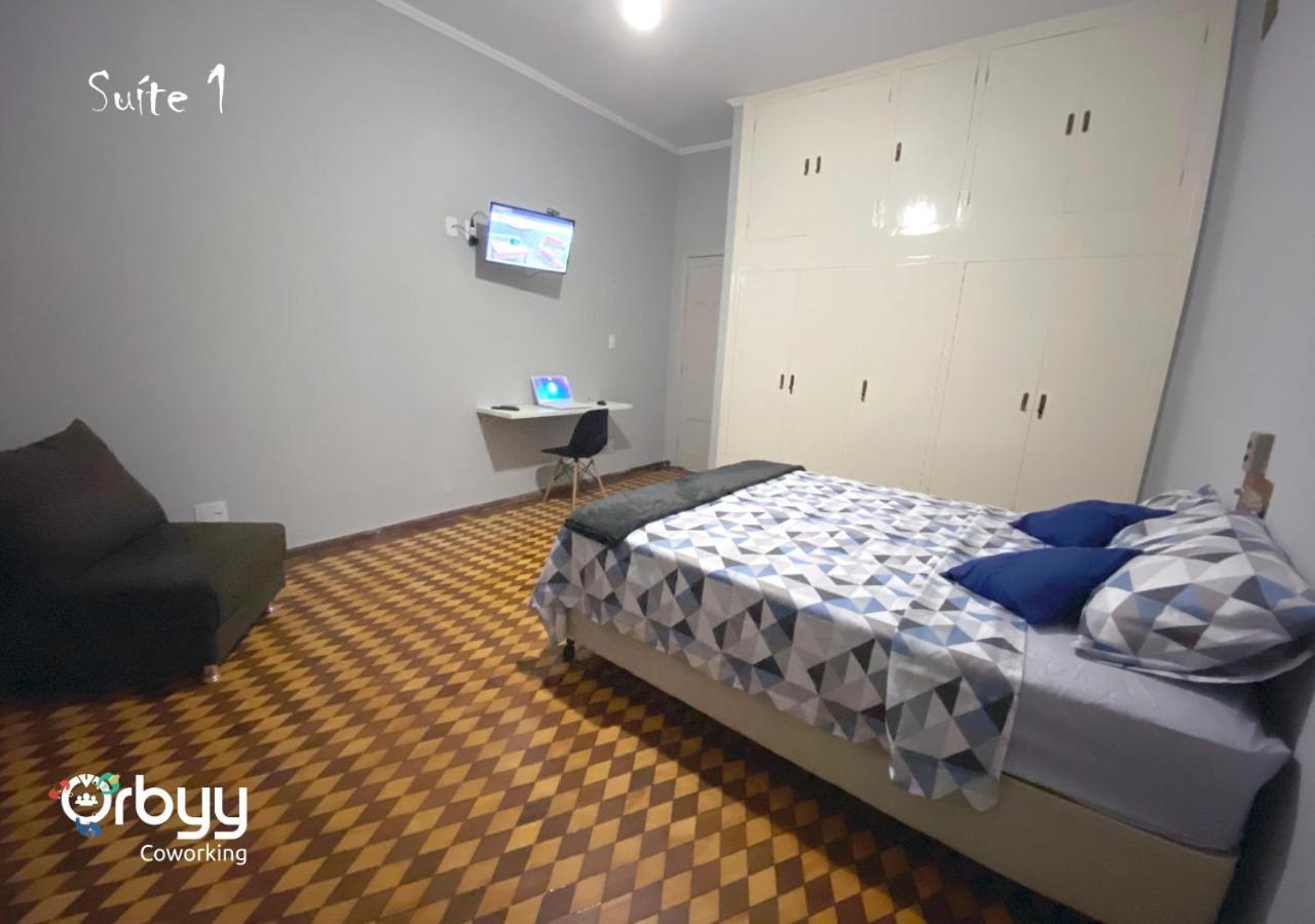 Ritz Hostel Araçatuba Esterno foto